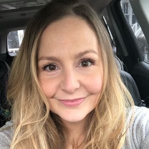 Meet your Posher, Candice